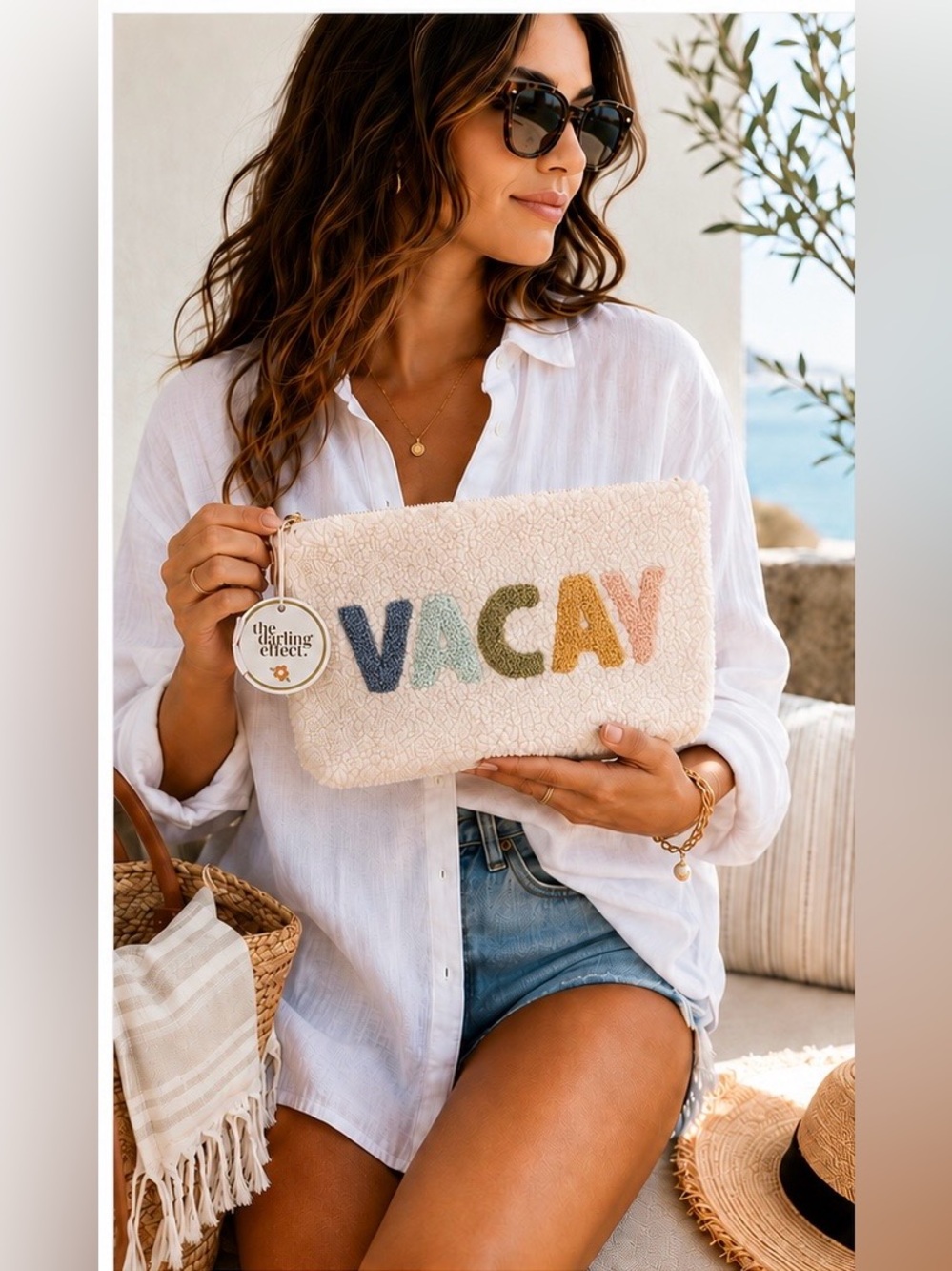 ☀️NWT The Darling Effect VACAY Teddy Sherpa Zipper Pouch Cosmetic Bag - Picture 2 of 7